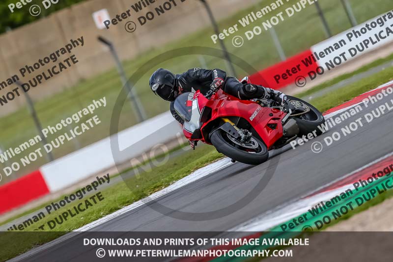 PJ Motorsport Photography;donington no limits trackday;donington park photographs;donington trackday photographs;no limits trackdays;peter wileman photography;trackday digital images;trackday photos